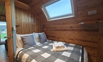 1 Bed in Tyn-y-Groes 7