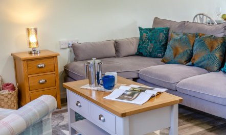 2 Bed in Gulval 3