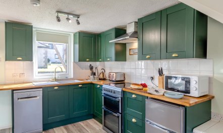 2 Bed in Gulval 6