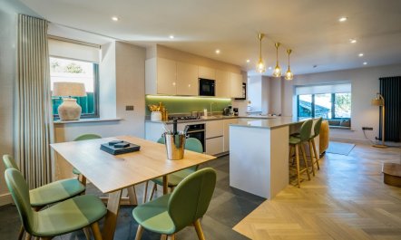 3 Bed in Windermere