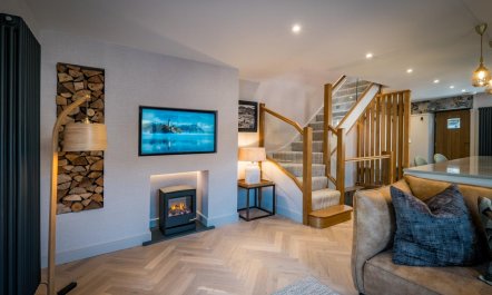 3 Bed in Windermere 2