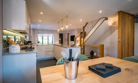3 Bed in Windermere 8