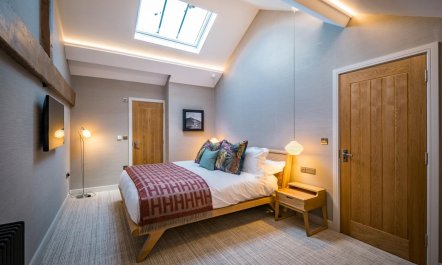 3 Bed in Windermere 3
