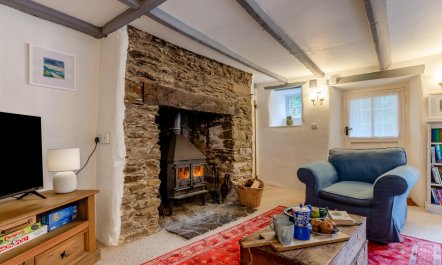 2 Bed in Kingston 2