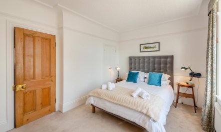 2 Bed in Conwy 2