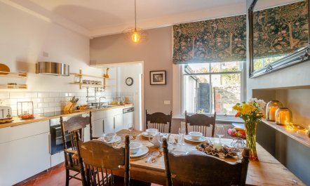 2 Bed in Conwy 8