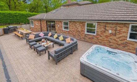 7 Bed in North Duffield