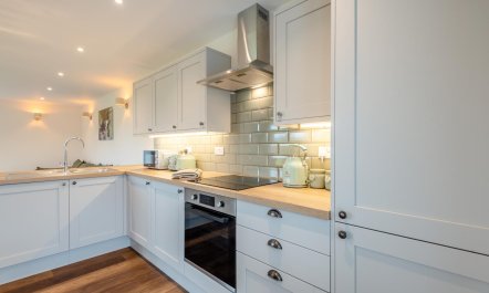 4 Bed in Otterden 7