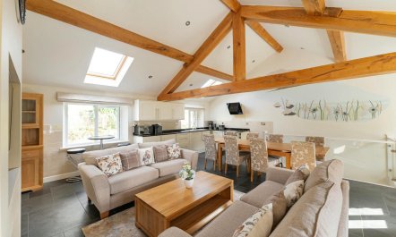 4 Bed in Backbarrow 9
