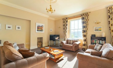 3 Bed in Grasmere 1