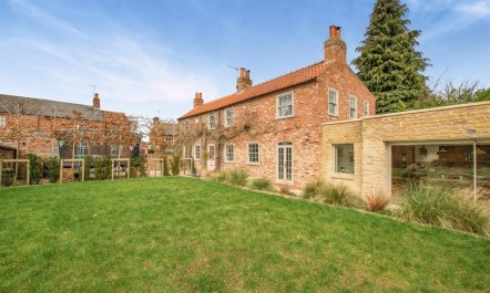 4 Bed in Naburn 4