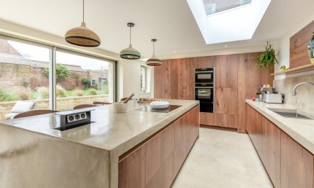 4 Bed in Naburn 2