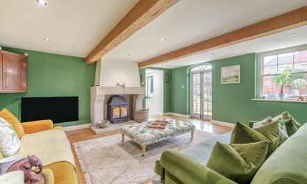 4 Bed in Naburn