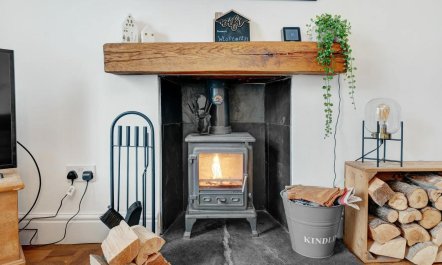 2 Bed in Windermere 6