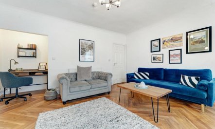 2 Bed in Windermere 3