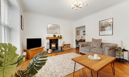 2 Bed in Windermere