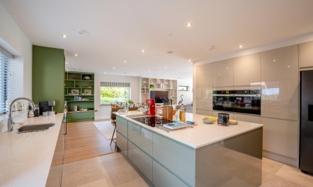 4 Bed in West Lulworth 2