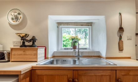 2 Bed in Outgate 5