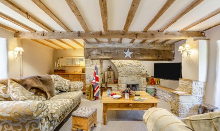 2 Bed in Burton Bradstock 5