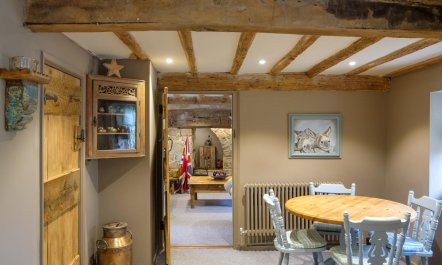2 Bed in Burton Bradstock 9