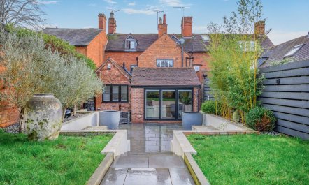 3 Bed in Henley-in-Arden 1
