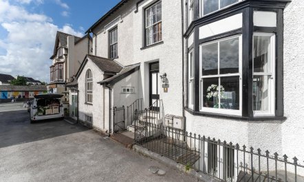 2 Bed in Bowness On Windermere 1