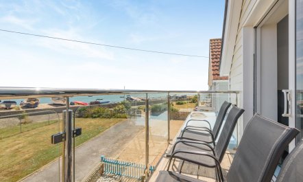 3 Bed in Selsey 4
