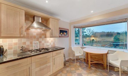 2 Bed in Outgate 3