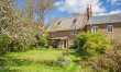 2 Bed in Loders 0