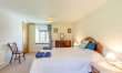 2 Bed in Loders 9
