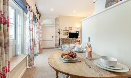 1 Bed in Fowey 9