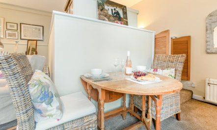 1 Bed in Fowey 8