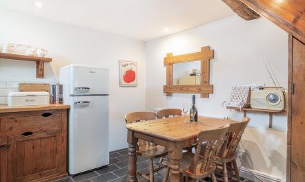 1 Bed in Ambleside 6