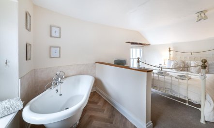 1 Bed in Ambleside 3