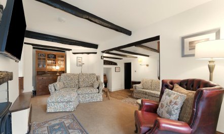3 Bed in Chapel Stile 8
