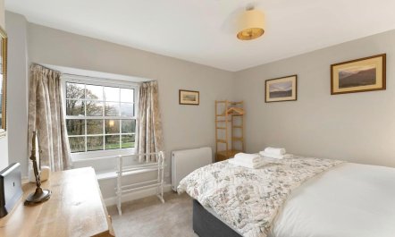 3 Bed in Chapel Stile 5