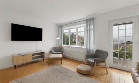 2 Bed in Windermere 7