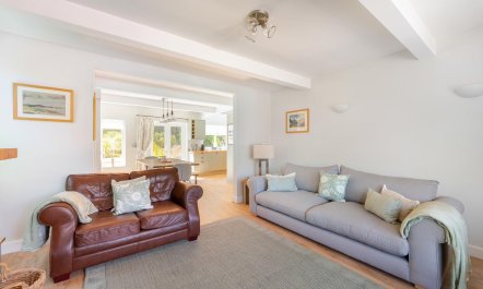 5 Bed in Staveley 6