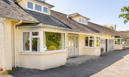 5 Bed in Staveley 3