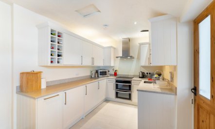 2 Bed in Ambleside 8