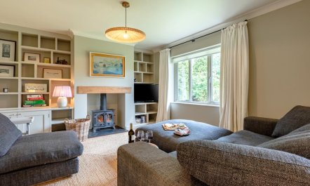4 Bed in Sudbourne 3