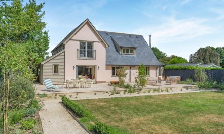 4 Bed in Sudbourne