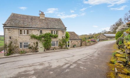 4 Bed in Norwood