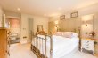 4 Bed in Norwood 9
