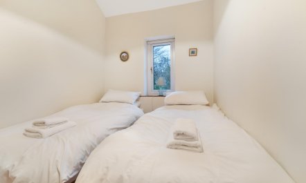 2 Bed in Ambleside 8