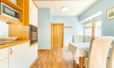 3 Bed in Rydal 2