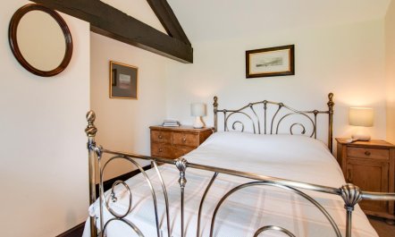 2 Bed in Castleton 8