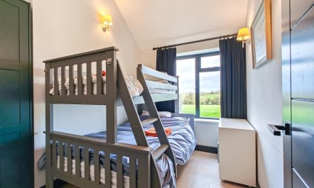 3 Bed in Rousdon 6