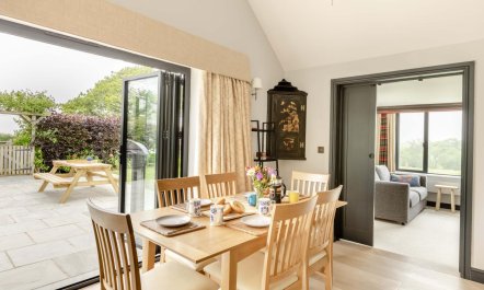3 Bed in Rousdon 6