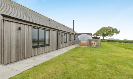 3 Bed in Rousdon 1